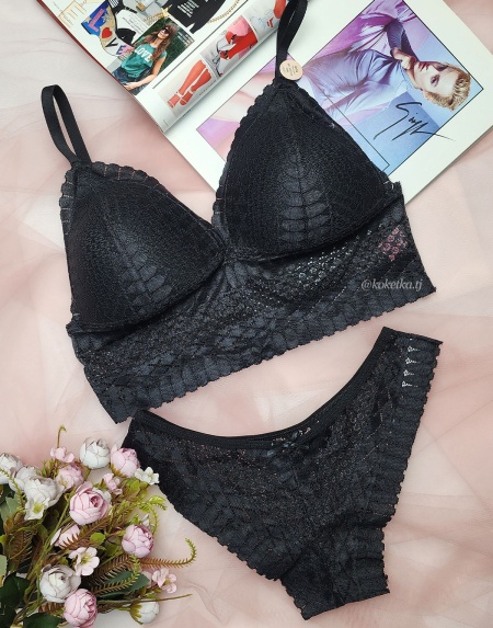 Бюстгальтер с трусиками