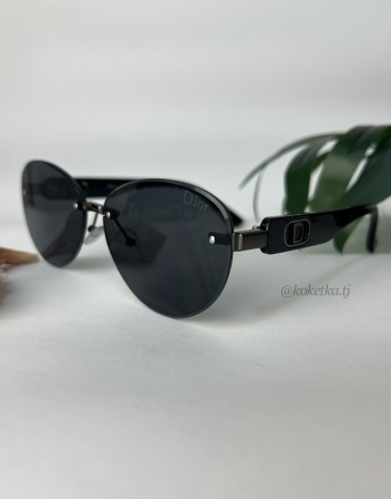 Очки солнцезащитные