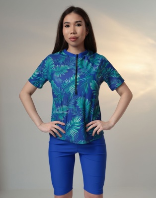 Модный купальник с шортиками