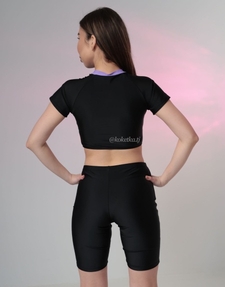 Модный купальник с шортиками