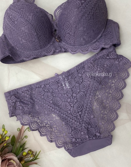 Бюстгальтер с трусиками