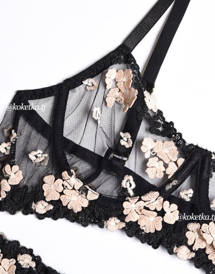 Комплект белья с поясом