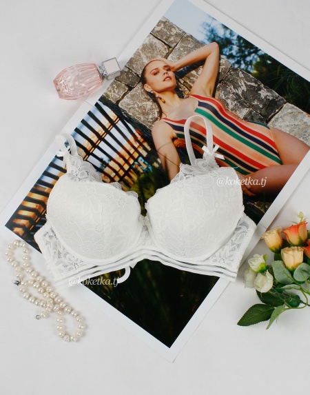 Кружевной бюстгальтер