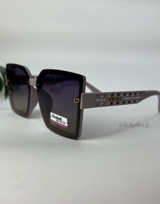 Очки солнцезащитные