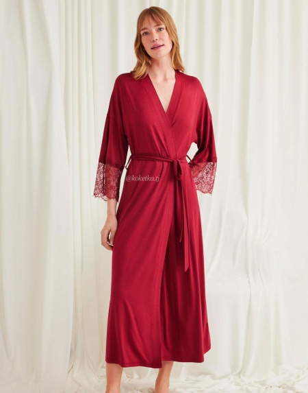 Удобный халат из мягкой вискозы