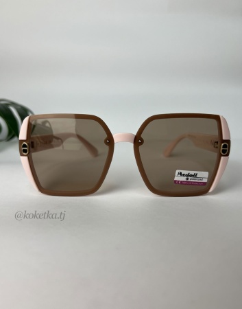 Очки солнцезащитные