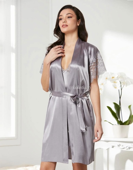 Атласная сорочка с халатом от Pierre Cardin