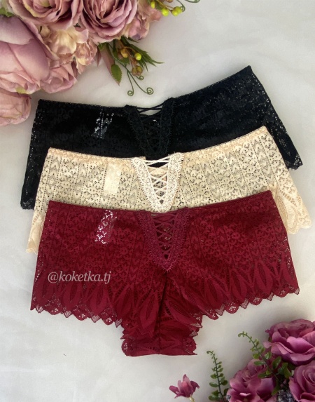 Кружевные трусики шортики