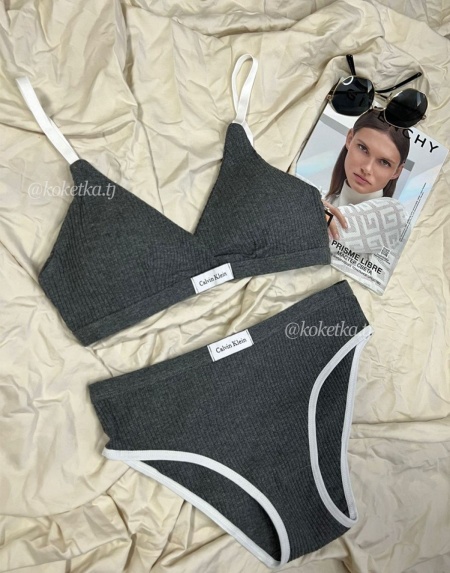 Топ с трусиками от Calvin Klein 