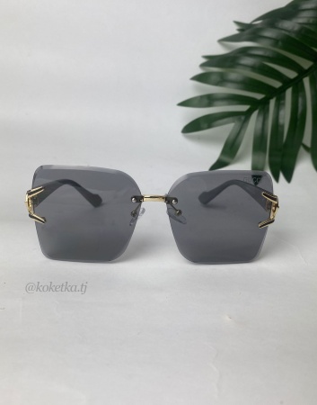 Очки солнцезащитные