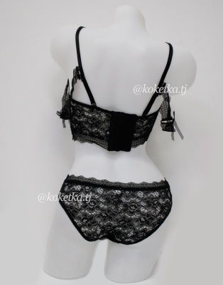 Бюстгальтер с трусиками (Пуш-ап)