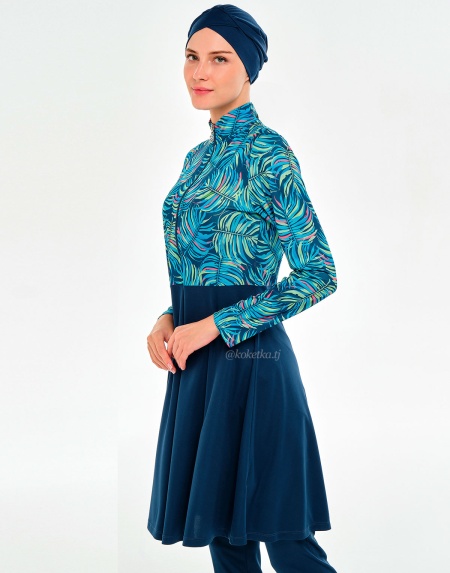 Яркий купальник c лосинами