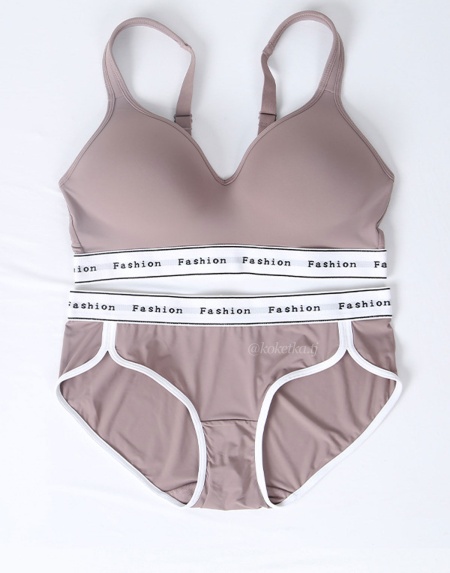 Бюстгальтер с трусиками