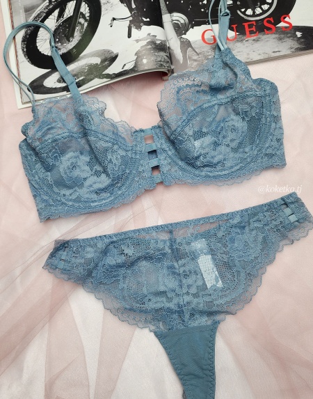 Роскошный комплект белья (без поролона)