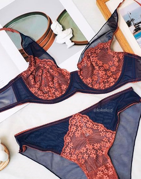 Бюстгальтер с трусиками слип