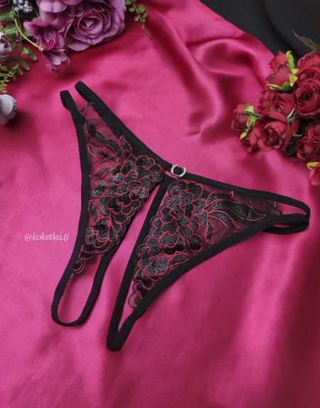 Эротические трусики-стринг с доступом
