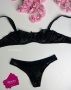 Бюстгалтер с трусиками стринг
