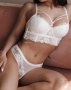 Бюстгальтер с трусиками (пуш-ап)